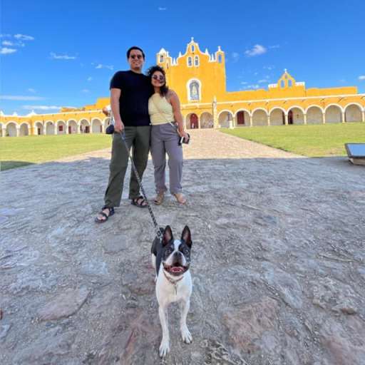 Profile image for pet sitters Cecilia & Eliu
