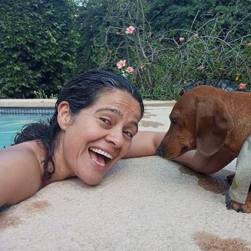 Profile image for pet sitter Aída