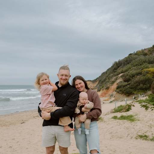 Profile image for pet sitters Grace & Jacob