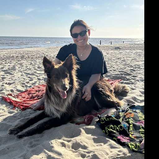 Profile image for pet sitter Eliana
