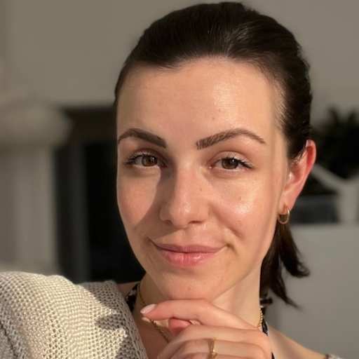 Profile image for pet sitter Janine