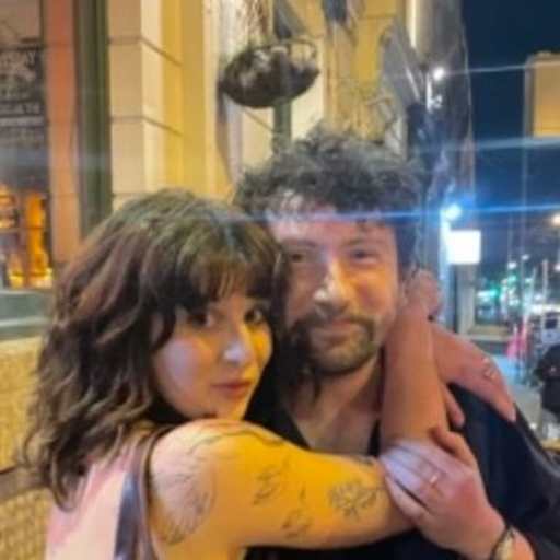 Profile image for pet sitters Kyle & Rose