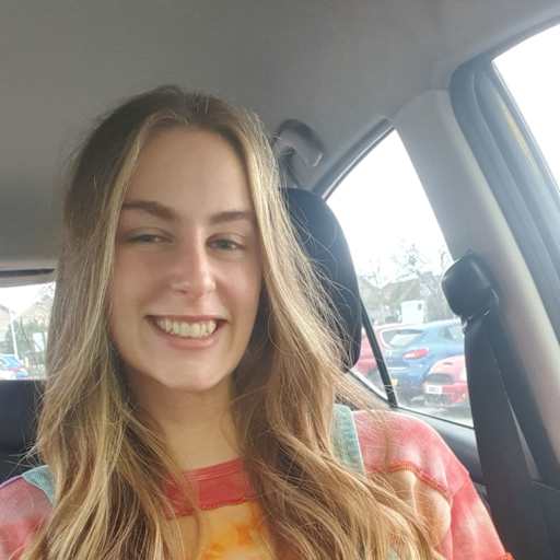 Profile image for pet sitter Acacia