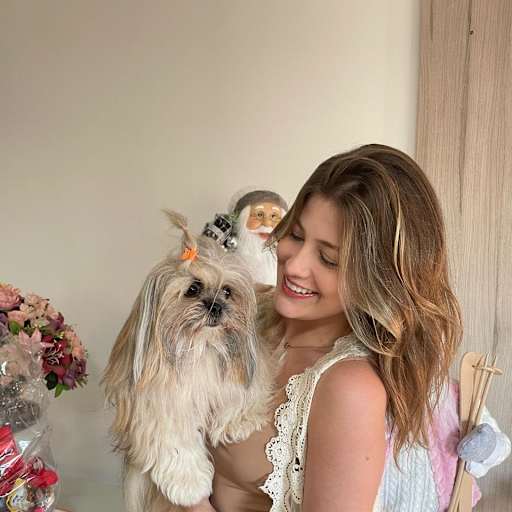 Profile image for pet sitter Stéfani