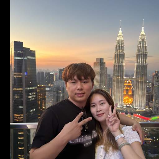 Profile image for pet sitters Lam Phuong & Minghao