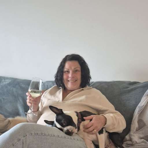 Profile image for pet sitter Céline