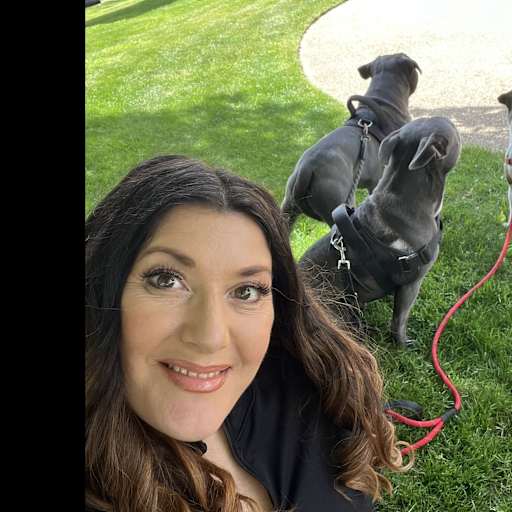 Profile image for pet sitters Louisa & Dean