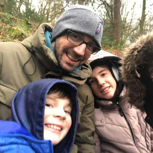 Profile image for pet sitters Dan & Jemma