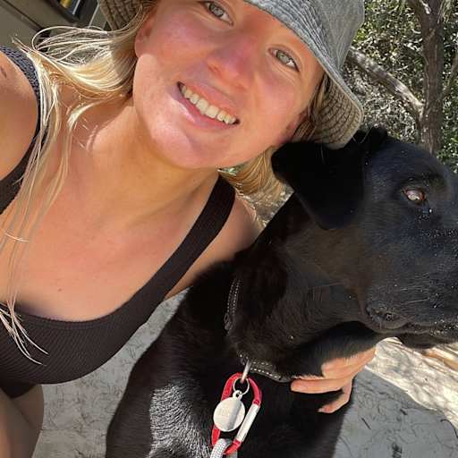Profile image for pet sitter Ella
