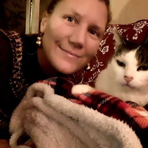 Profile image for pet sitter Nina