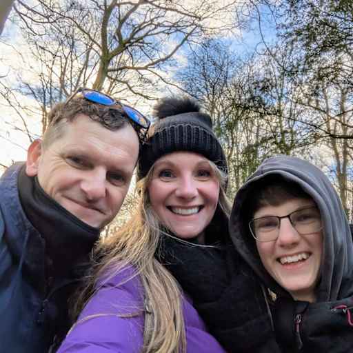 Profile image for pet sitters Lisa & Kevin