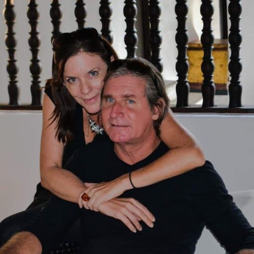 Profile image for pet sitters Julia & Craig