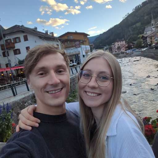 Profile image for pet sitters Veronika & Mathias