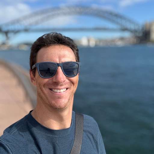 Profile image for pet sitter Julian