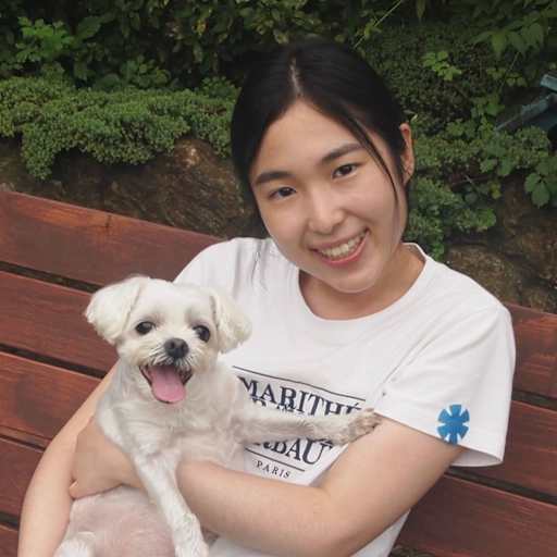 Profile image for pet sitters Sojin & Suyeon