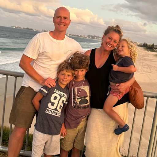 Profile image for pet sitters Frances & Michael