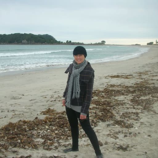 Profile image for pet sitter Louise