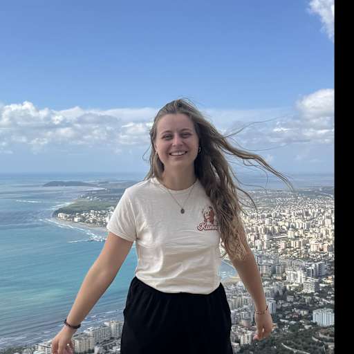 Profile image for pet sitter Marie