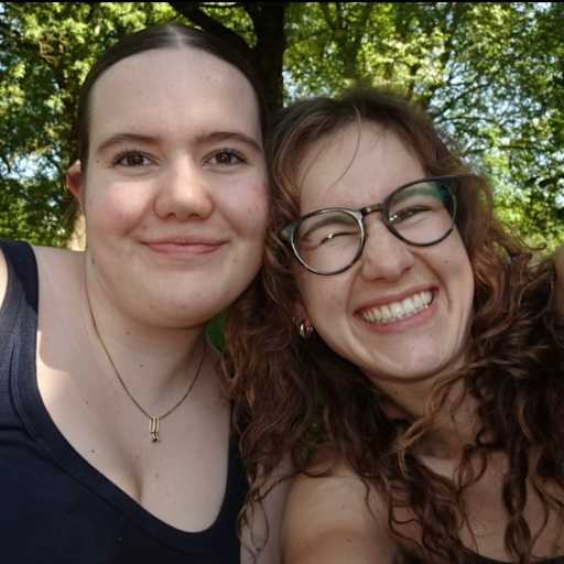 Profile image for pet sitters Britt & Jule