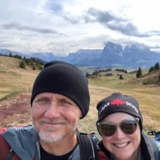 Profile image for pet sitters wendie & Ian