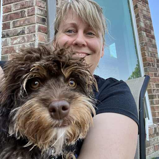 Profile image for pet sitter Erica