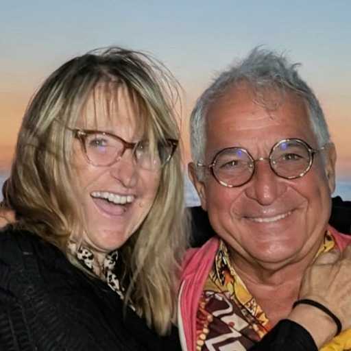 Profile image for pet sitters louie & Helene