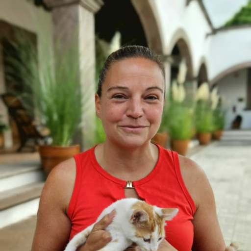 Profile image for pet sitters Brenda & William