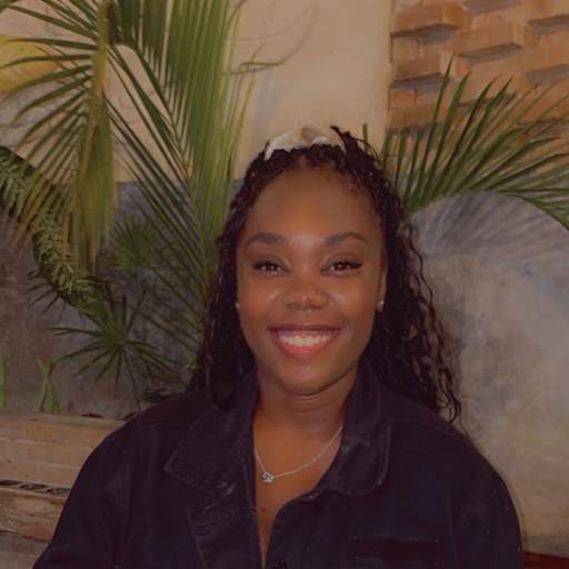Profile image for pet sitter Tarika