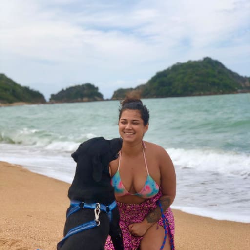 Profile image for pet sitter Thaís