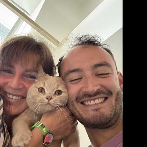 Profile image for pet sitters Anita & Oleg