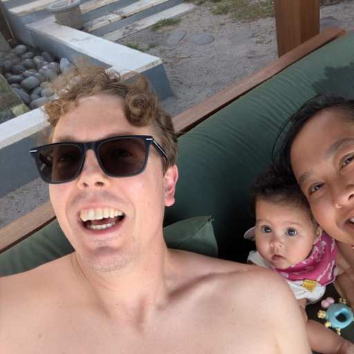 Profile image for pet sitters Alec & Reta