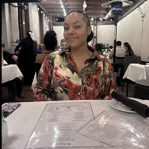 Profile image for pet sitter Zaria