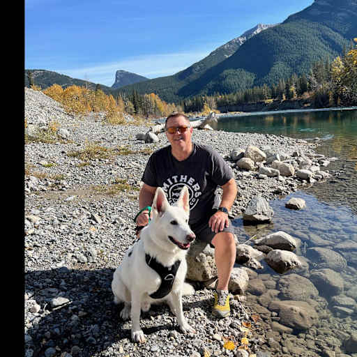 Profile image for pet sitters Thor & Jocelyn