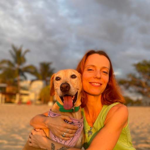 Profile image for pet sitter Lisette