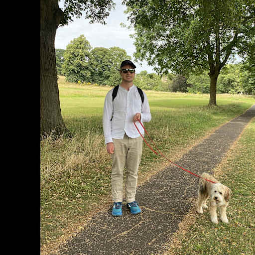 Profile image for pet sitters Katharine & Aaron