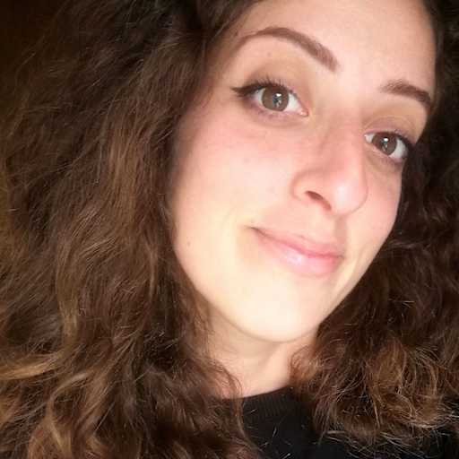 Profile image for pet sitter Elena Sofia