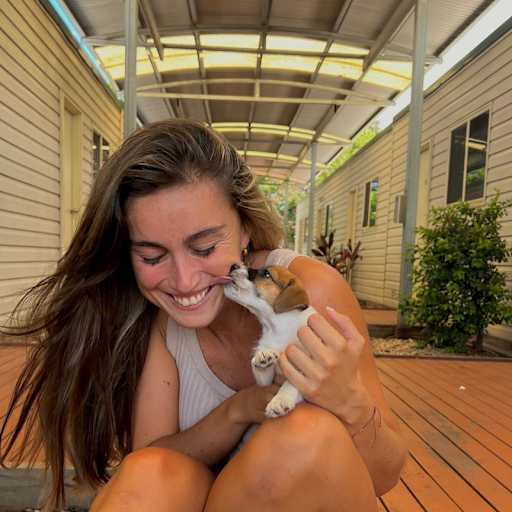 Profile image for pet sitter Catalina