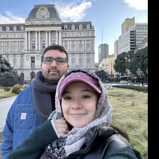 Profile image for pet sitters Marcela & Nicolas