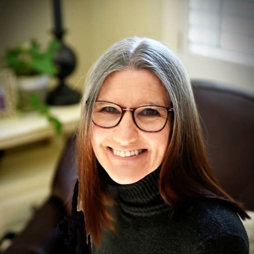 Profile image for pet sitter Elizabeth