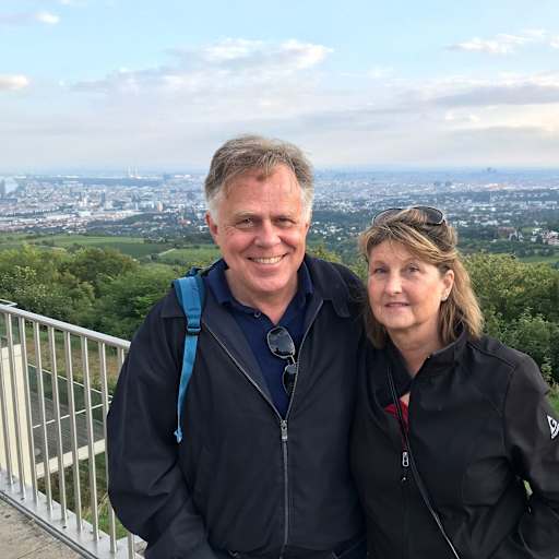Profile image for pet sitters Roxann & Jeff