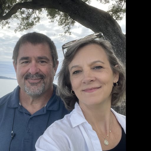Profile image for pet sitters Regina & Mike