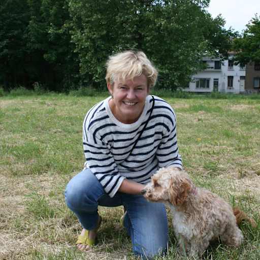 Profile image for pet sitter JOKE