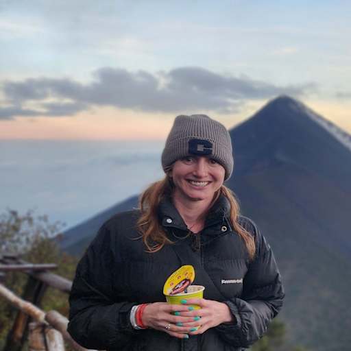 Profile image for pet sitter Lauren