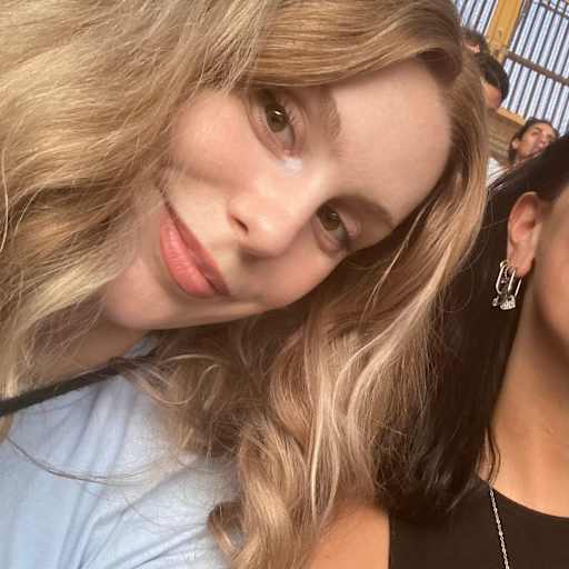 Profile image for pet sitter Valentina