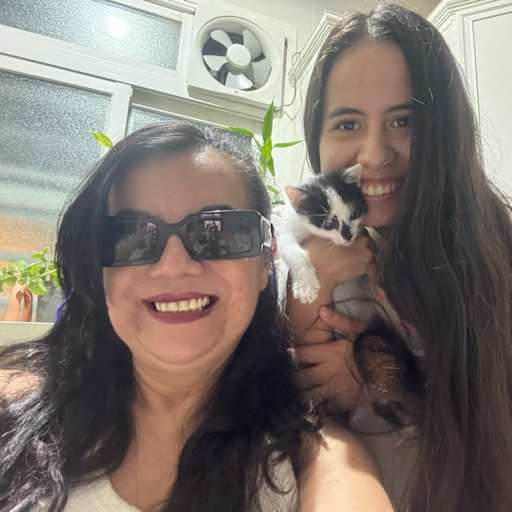 Profile image for pet sitters Sara & Romina Fernanda