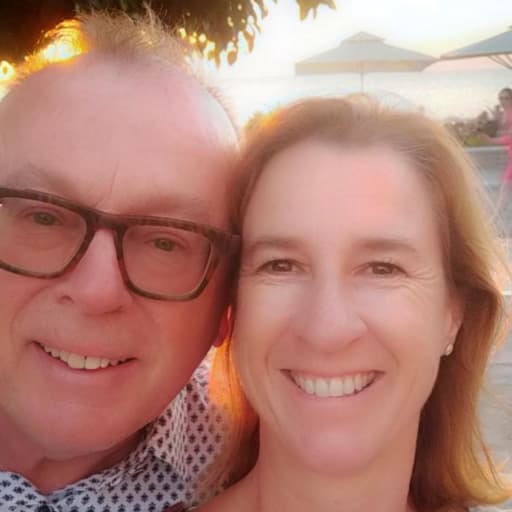 Profile image for pet sitters Tracy & Ian