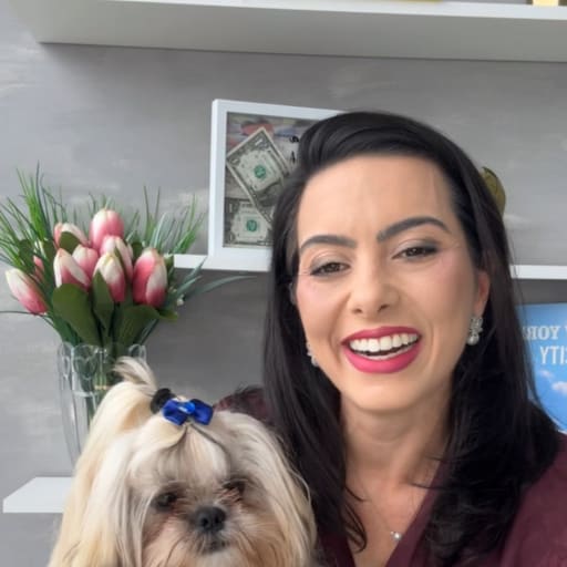 Profile image for pet sitter Bruna