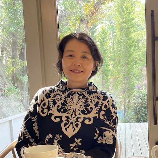 Profile image for pet sitter Akiko