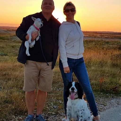 Profile image for pet sitters Julie & Graham