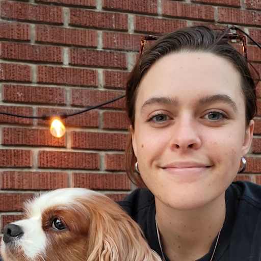 Profile image for pet sitter Cora
